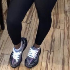 Yeezy Yecheil non reflective